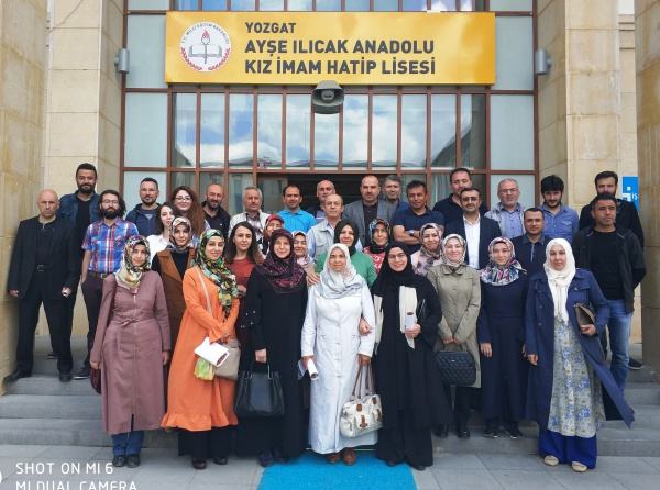 Ayşe Ilıcak Kız Anadolu İmam Hatip Lisesi resmi